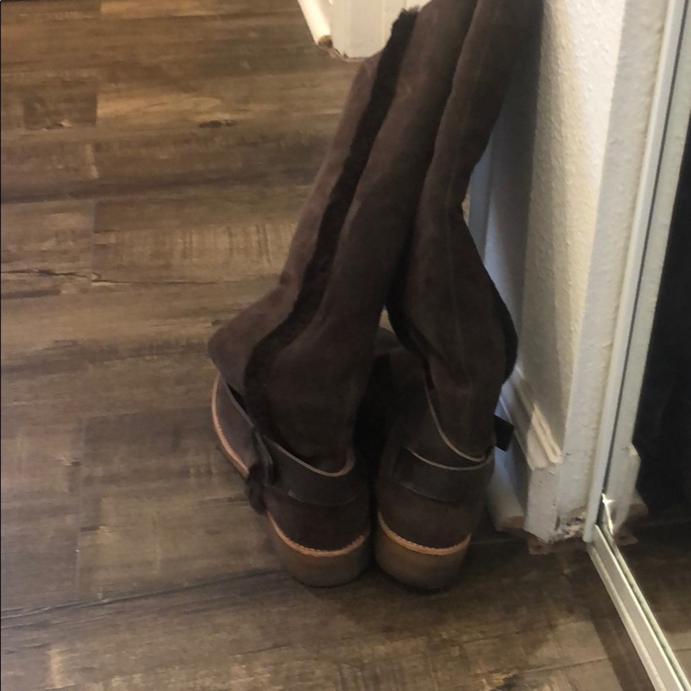 Chloe boots